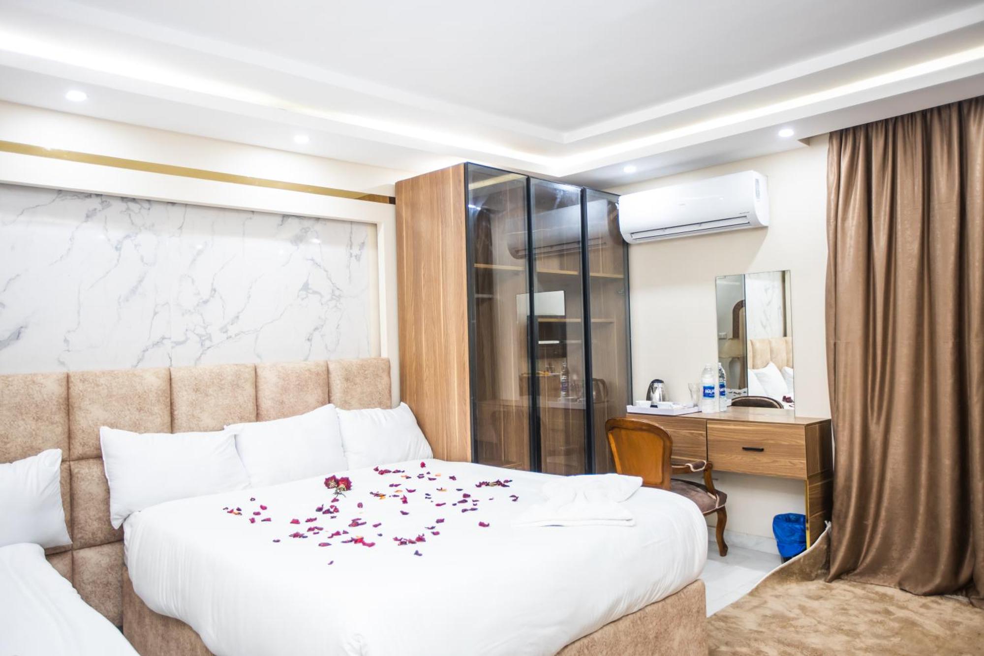 Comfort Giza Top Hotel Cairo Exterior foto