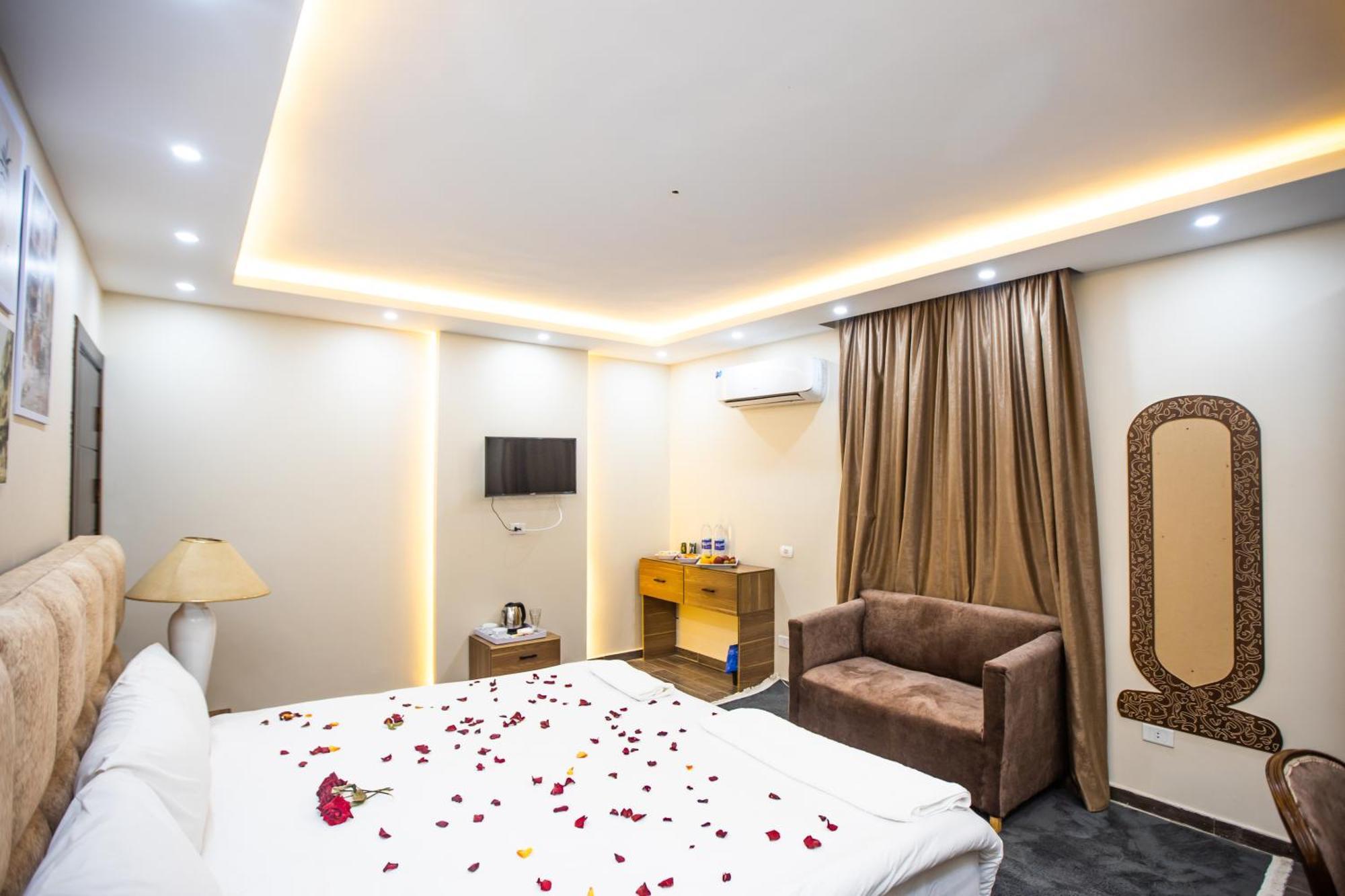 Comfort Giza Top Hotel Cairo Exterior foto