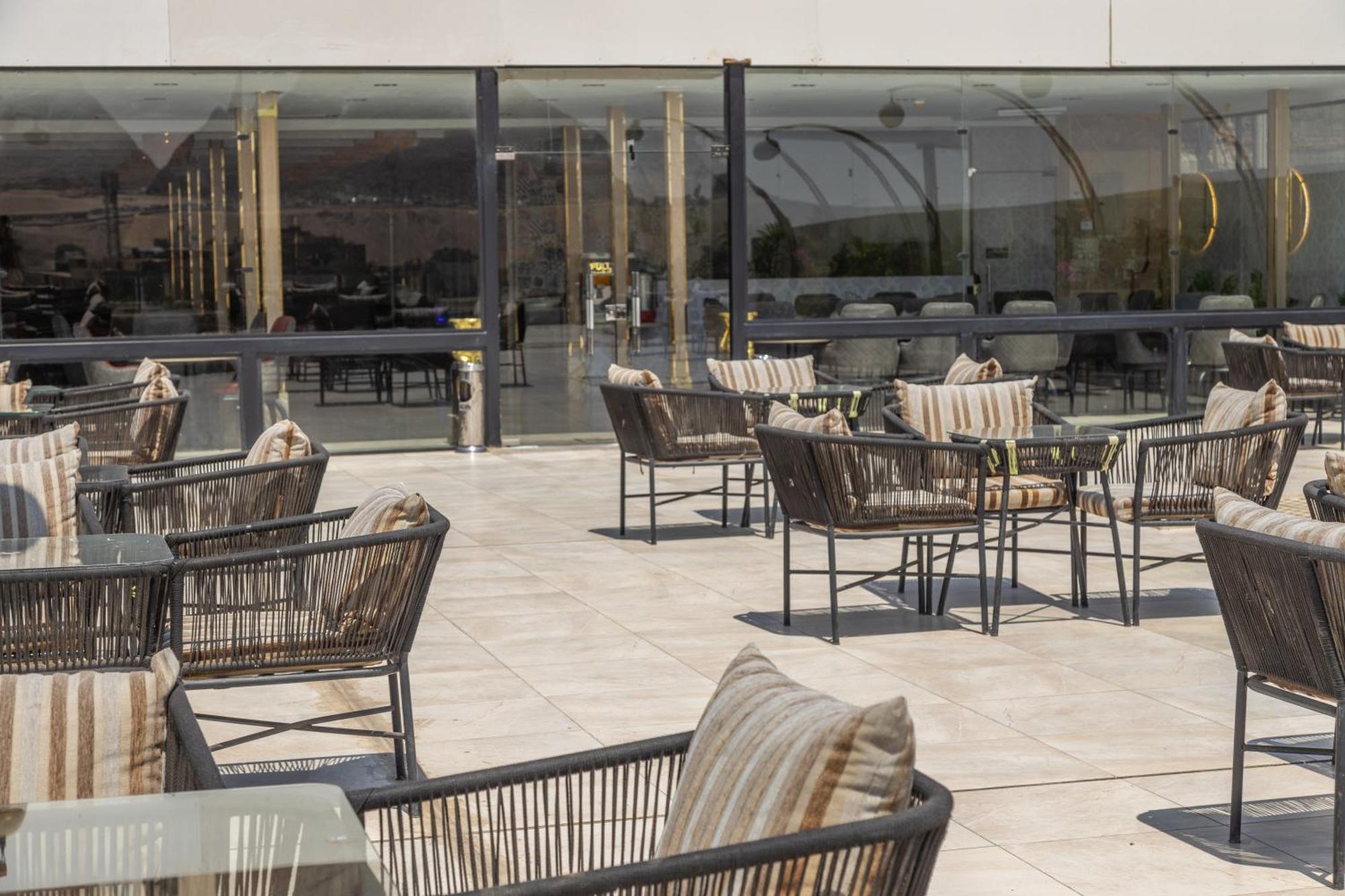 Comfort Giza Top Hotel Cairo Exterior foto
